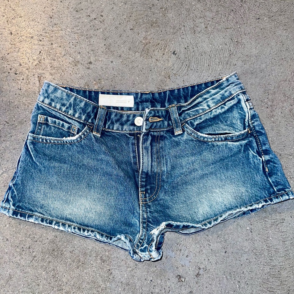Zara TRF micro denim shorts SZ 26